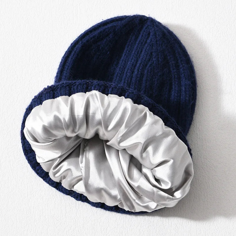 Gorro acogedor de satén de seda